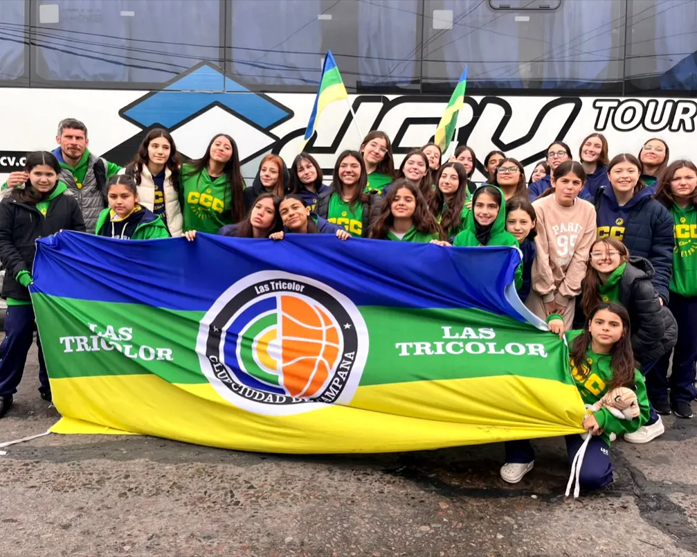 El básquet formativo del Club Ciudad tuvo torneos, encuentros amistosos y partidos por la ABZC